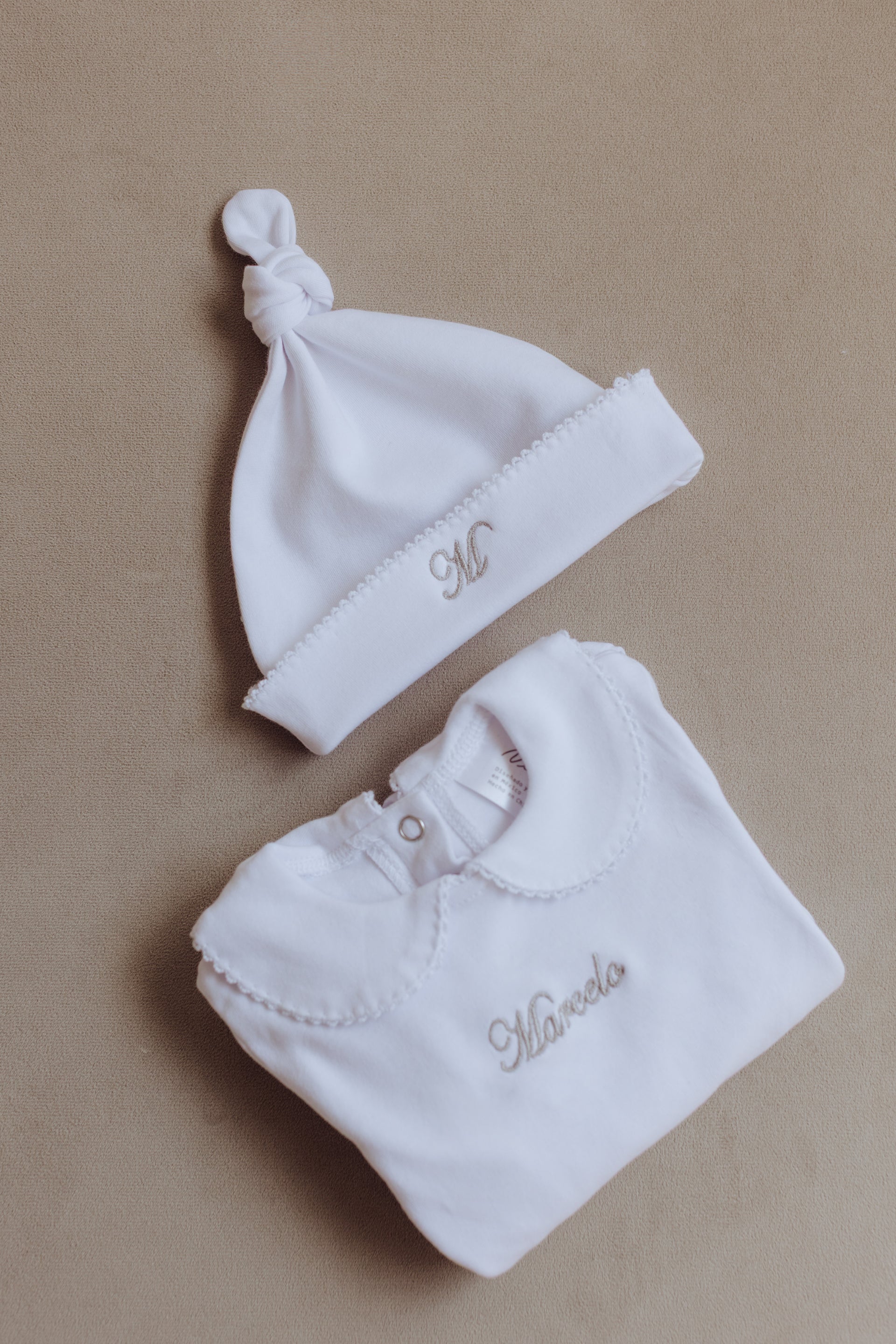 Kit Mameluco + Gorro Recién Nacido