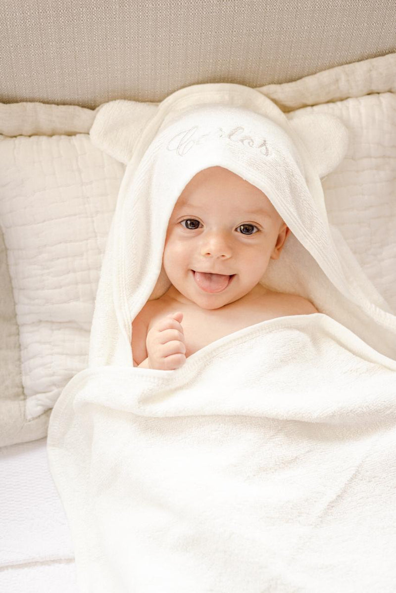  Toalla de baño personalizada para bebé, toallas de baño suaves  y absorbentes con nombre personalizado para bebés, regalo perfecto para  niñas o niños (rosa) : Bebés